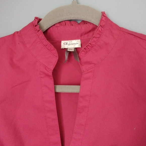 Pink Blouse with Short Cap Sleeves and Side ZIpper - Picture 4 of 5